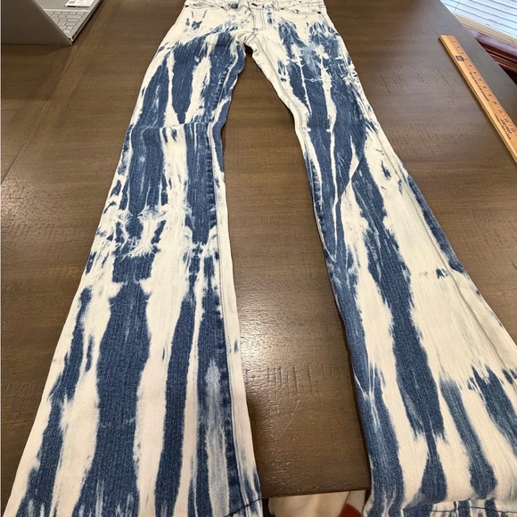 Michael Kors Tie-Dye Straight Leg Jeans - Picture 5 of 15